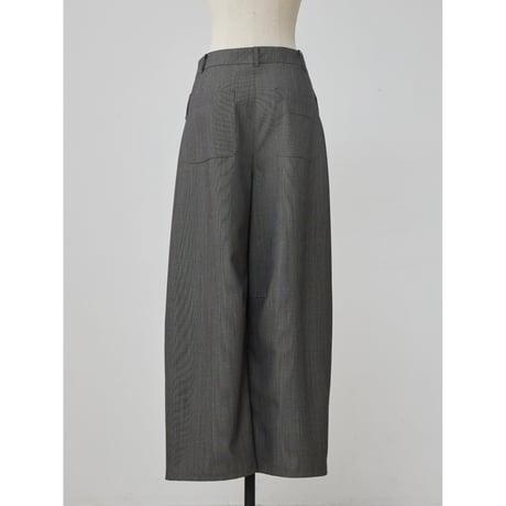 - AUTHENTIC series - accent oval tuck pants_an0055