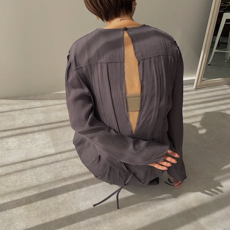 【nokcha original】back open pleats silky ops/charcoal_nd0096