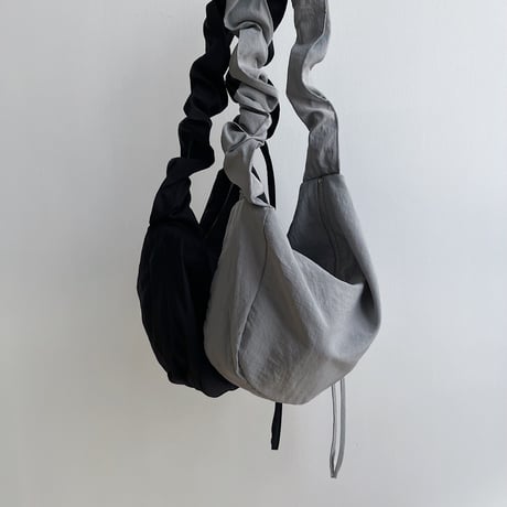《予約販売》half moon bag/2colors_na0577