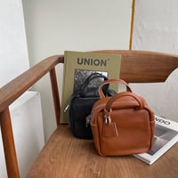 《予約販売》leather 2way square bag/2colors_na0237