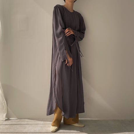 【nokcha original】back open pleats silky ops/charcoal_nd0096