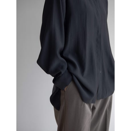 《予約販売》back accent silky shirt/2colors_nb0233