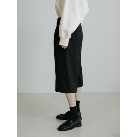 《予約販売》wool bermuda pants/2colors_np1171