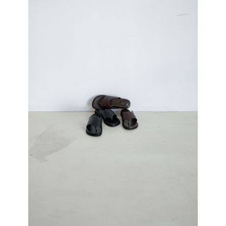 《予約販売》ostrich like thong sandals/2colors_na0795