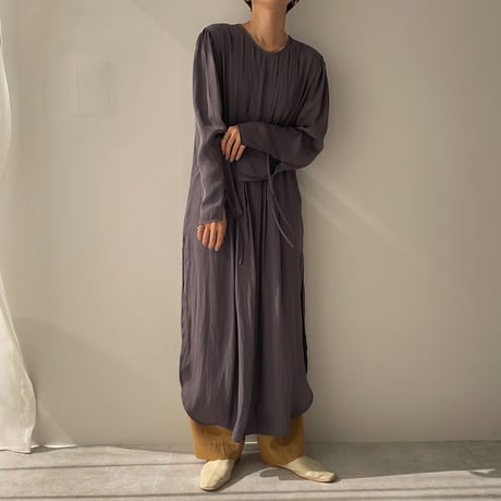 【nokcha original】back open pleats silky ops/charcoal_nd0096