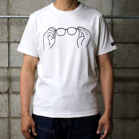 HOFI-028 ケシゴムハンコＴシャツ：手とメガネ