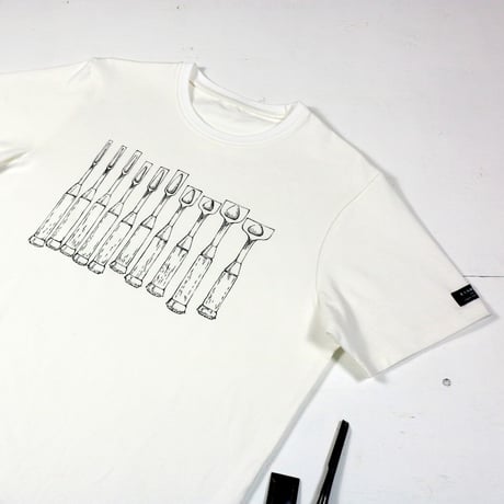 HOFI-028 ペンアートＴシャツ：14. 鑿