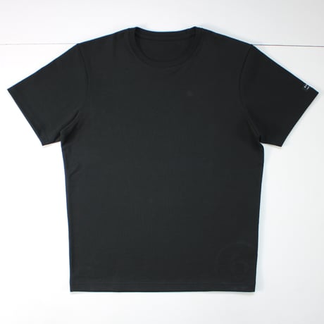 HOFI-021R-emb オーガニック超長綿 タック襟Ｔシャツ：ブラック （リング/ブラック刺繍）