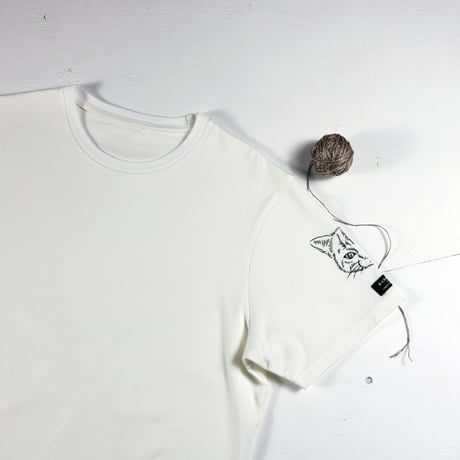 HOFI-028 ペンアートＴシャツ：44. 袖 ネコ