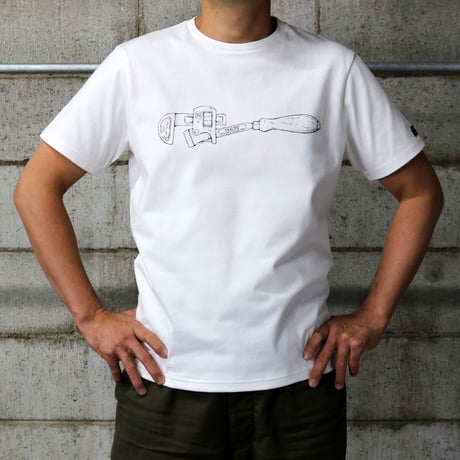 HOFI-028 ペンアートＴシャツ：24. パイプレンチ