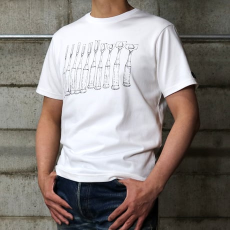 HOFI-028 ペンアートＴシャツ：14. 鑿
