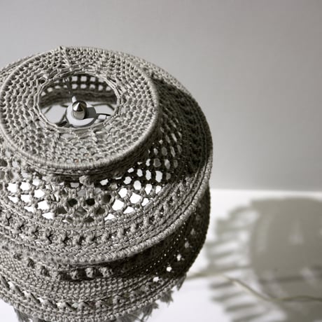 【Double virtue】hand-knit lamp shade：グレー