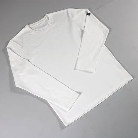 HOFI-023R-emb オーガニック超長綿 タック襟長袖Ｔシャツ：ホワイト （撚糸機 ホワイト刺繍）