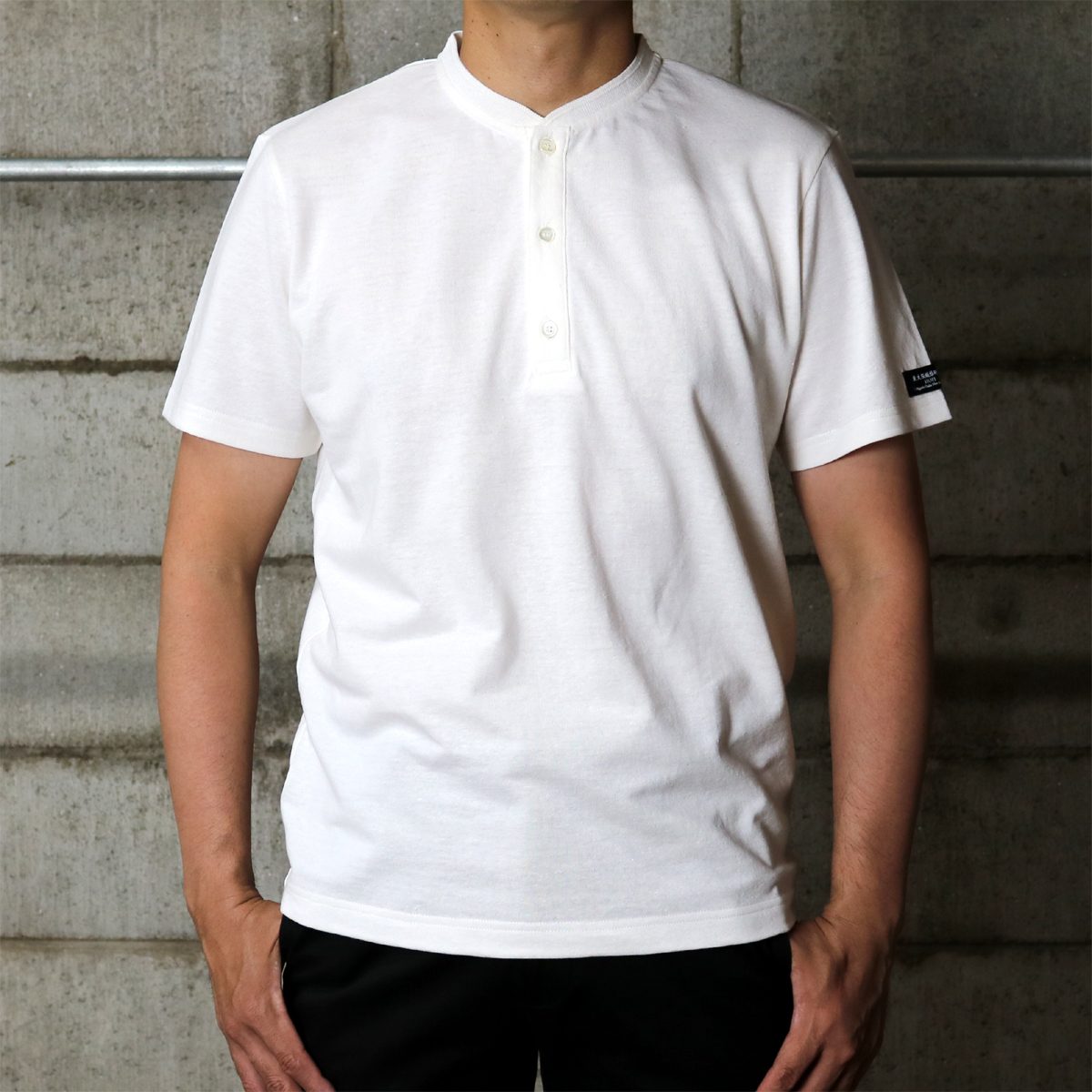 BAFY コットン混リネン ディープヘンリーネック ニット ホワイト 46 BAFY Cotton-Blend Linen Deep Henley Neck Knit White 46