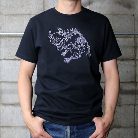 HOFI-028 ペンアートＴシャツ：9. COMA (dog+bone)