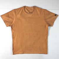 HOFI-021-KD [ 柿渋染 ] オーガニック超長綿 タック襟Ｔシャツ：渋茶色
