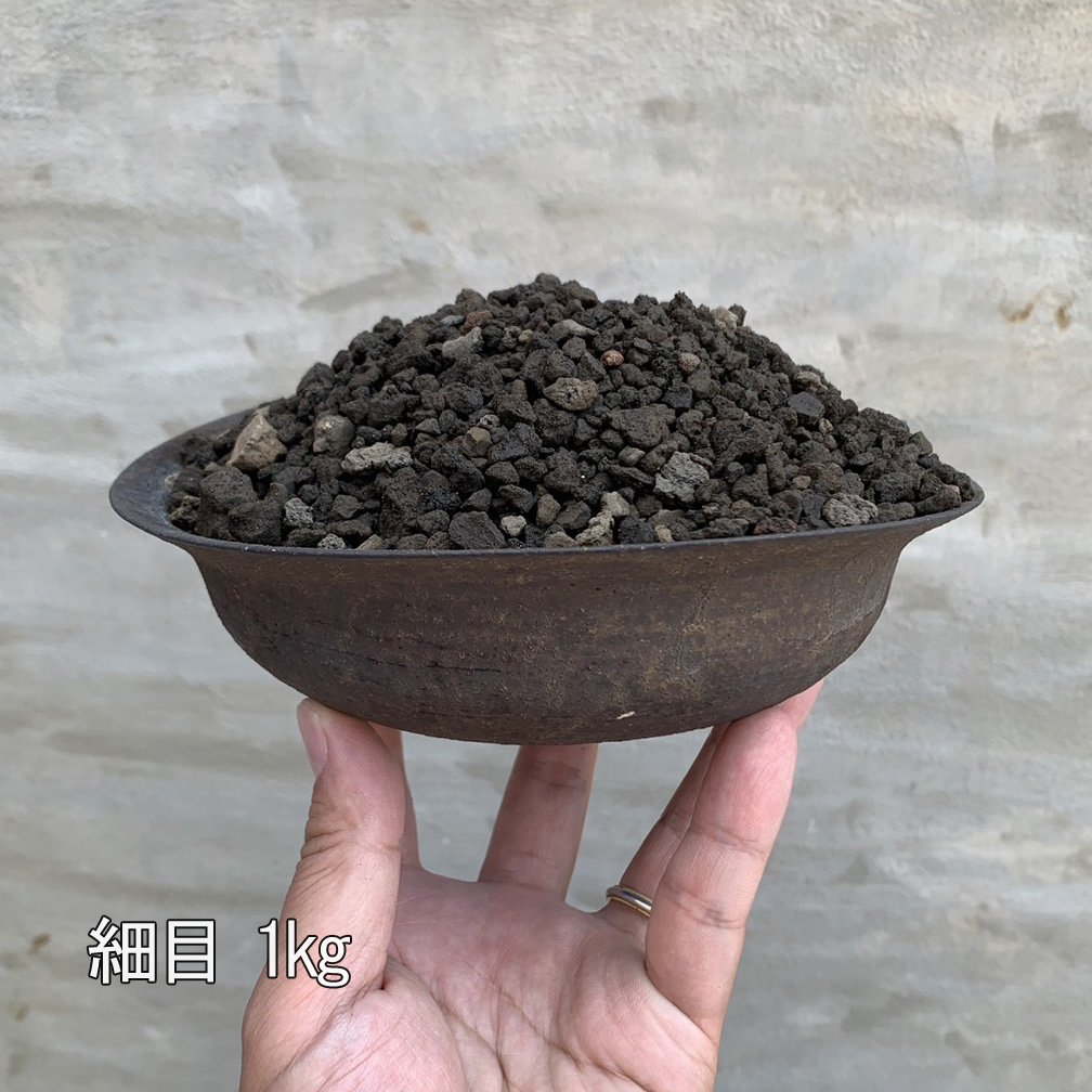 無洗浄・無選別・篩い分けのみ品『富士砂[細粒]25kg fit=scale-down,w=1200