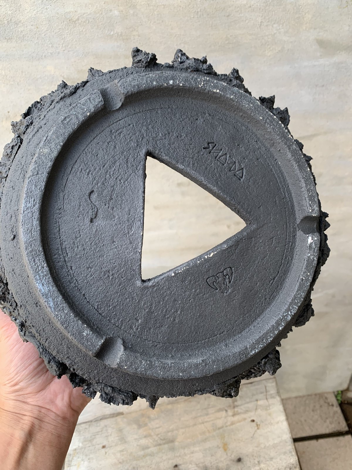 植木鉢】goat A PLANTS別注 VENOM XLsize 陶器鉢 多肉植物 塊根