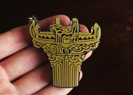 DOGUFUE　縄文土器や土偶をモチーフにした防災笛のアクセサリー