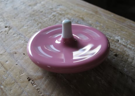PORCEALIN SPIN　磁器のひねりゴマ【肥前吉田焼】