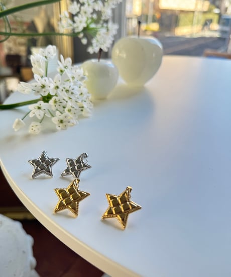キルティングスターピアス⭐︎