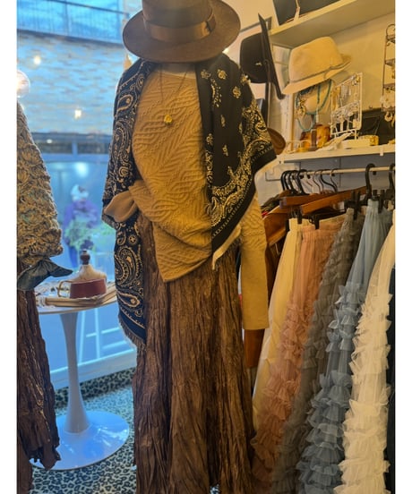 シワ加工ロングスカート