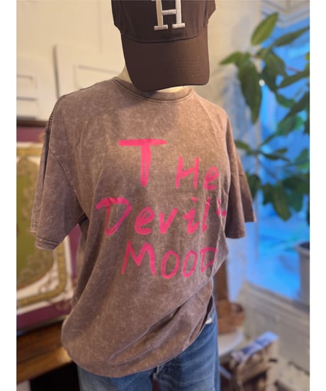 Devil’s Mood Tシャツ