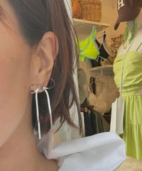 ゆらめきリボンピアス♡