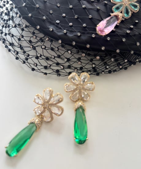 ジルコニアフラワーピアス