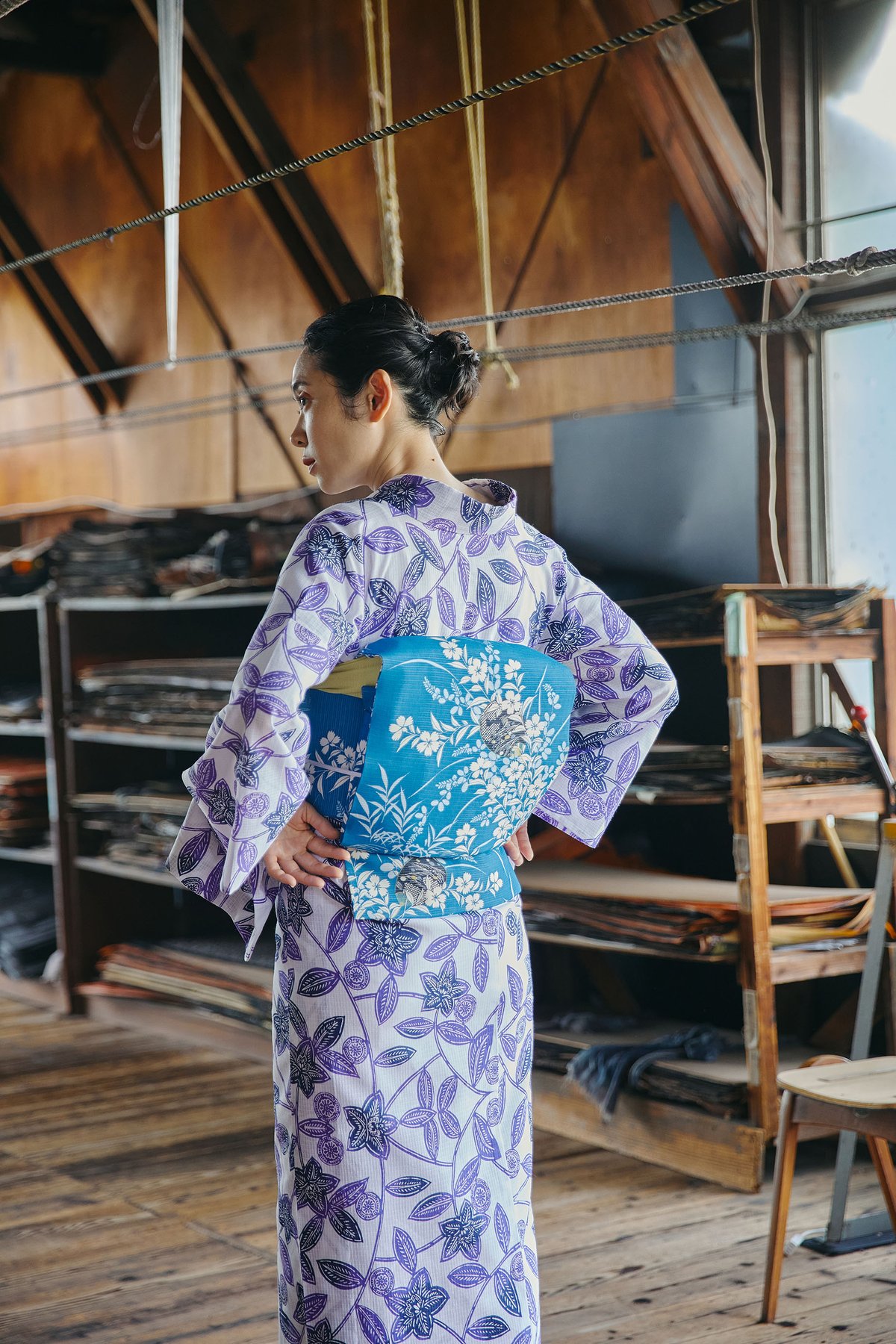 着物   反物 楽天市場】【Prices down2】正絹 小紋 反物 着物「薄灰桜 飛び柄