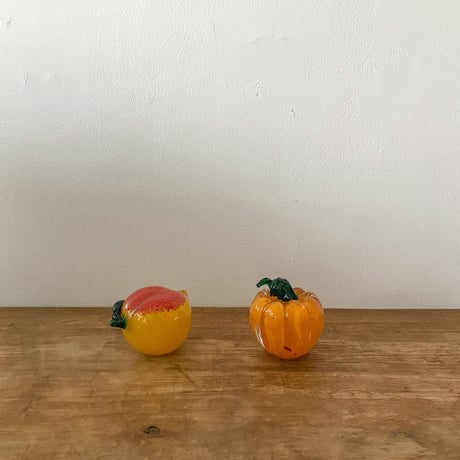 ガラスオブジェ(黄桃とかぼちゃ)