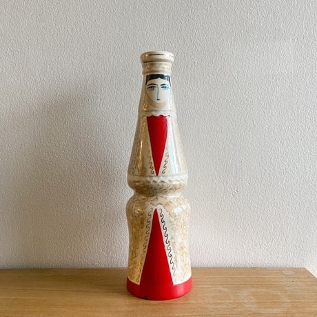 陶器ボトル