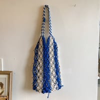 白青ひも編みバッグ