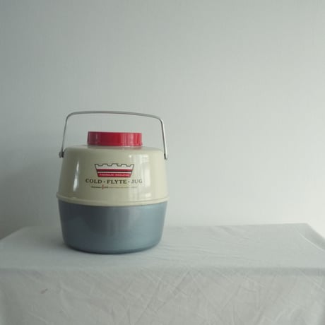 アメリカ製ジャグ