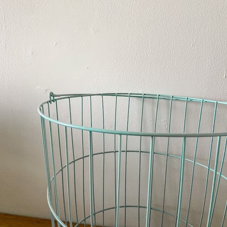 水色ワイヤー深かご
