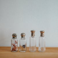 ヴィンテージガラス瓶(シルバー蓋)