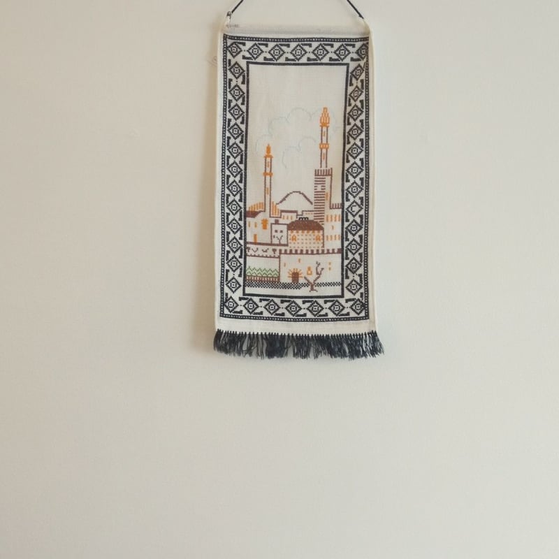 タペストリー (北欧刺繍/街） | marque