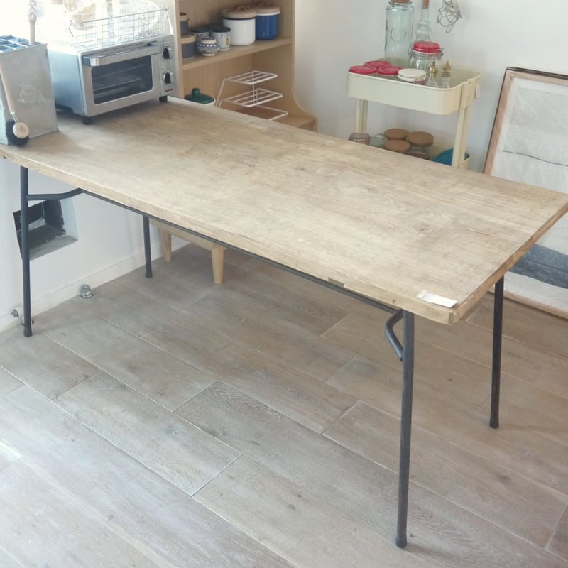 古家具アンティーク◾️古材木製天板×鉄脚アイアン カフェテーブル コーヒーテーブル THE CAFE TABLE / 無垢 杉 ヴィンテージスタイル Black Steel