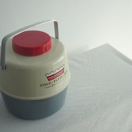アメリカ製ジャグ