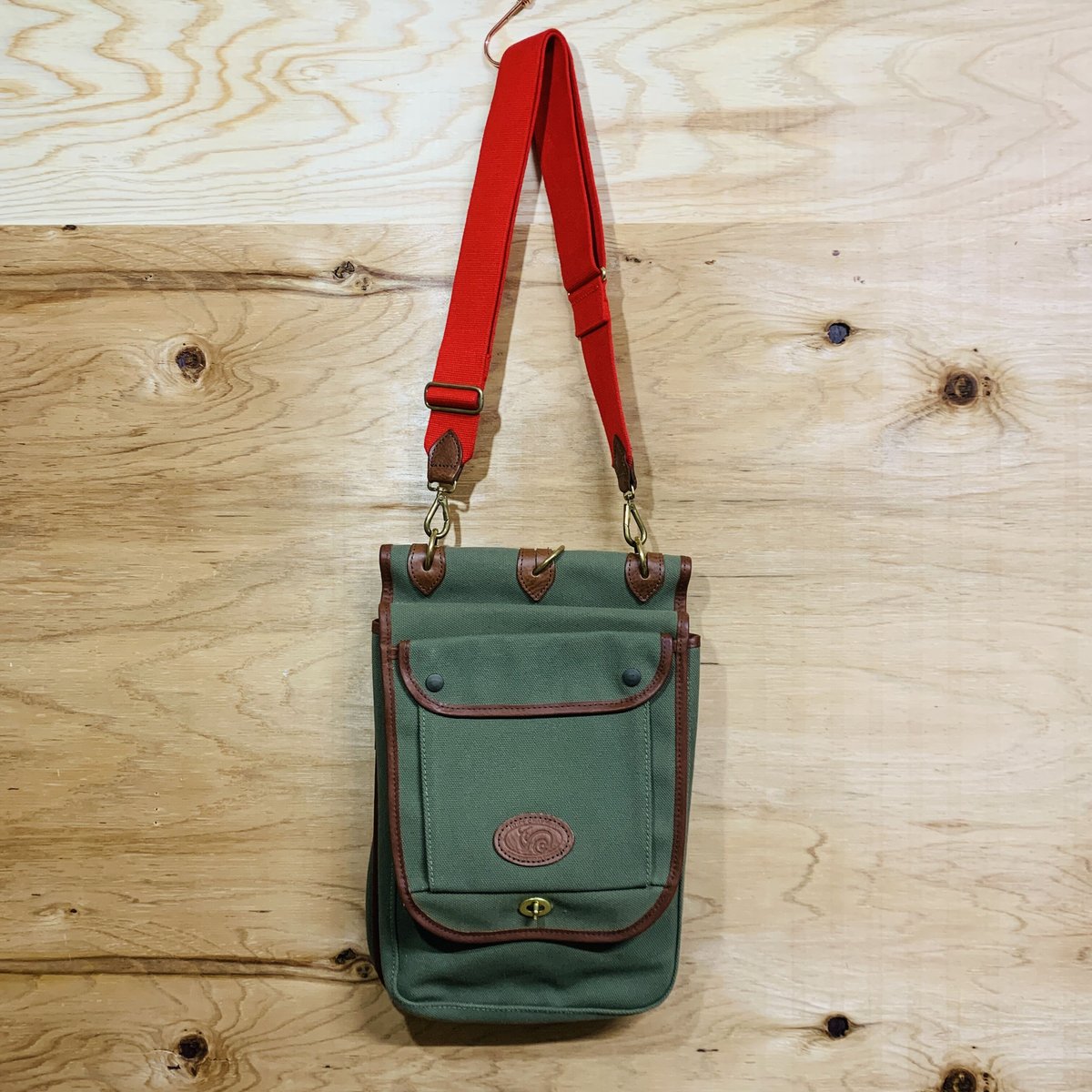 JOHN CHAPMAN FALCONBAG ?? (grasshopper) | GALAP