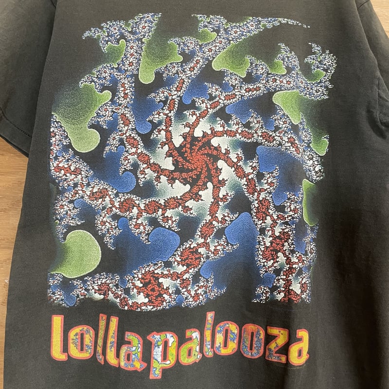 LOLLAPALOOZA '93 Tee 🇺🇸 | GALAPAGOS's STORE LOLLAPALOOZA '93 Tee 🇺🇸 | GALAPAGOS's STORE