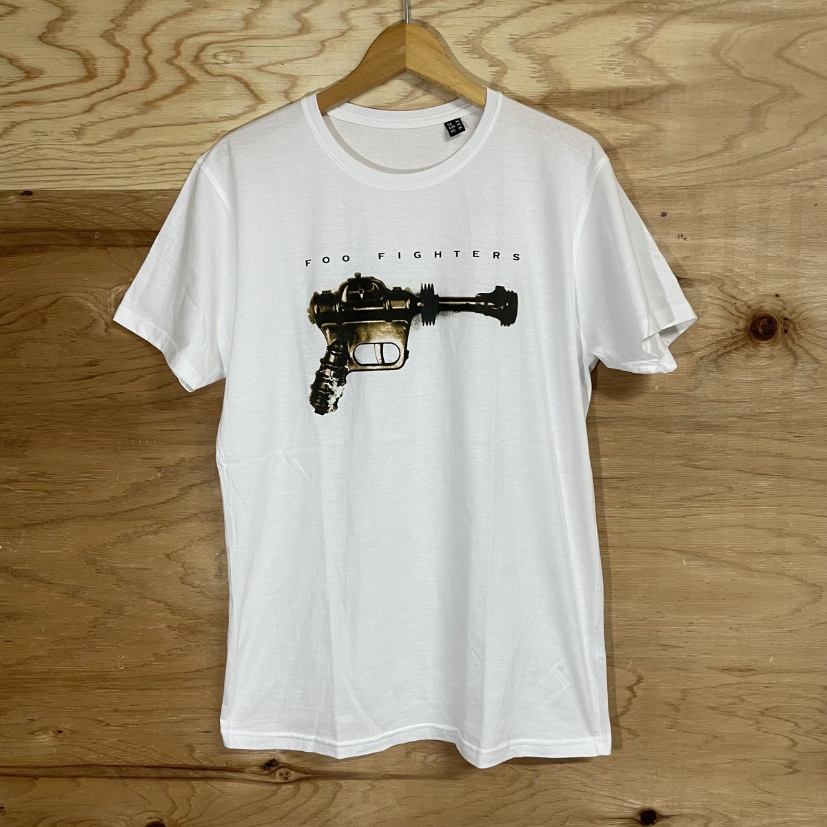 FOO FIGHTERS RAY GUN Tee | GALAPAGOS