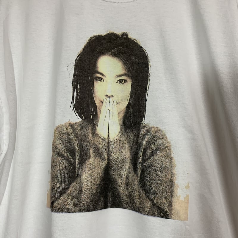 Bjork Debut Tee | GALAPAGOS's STORE