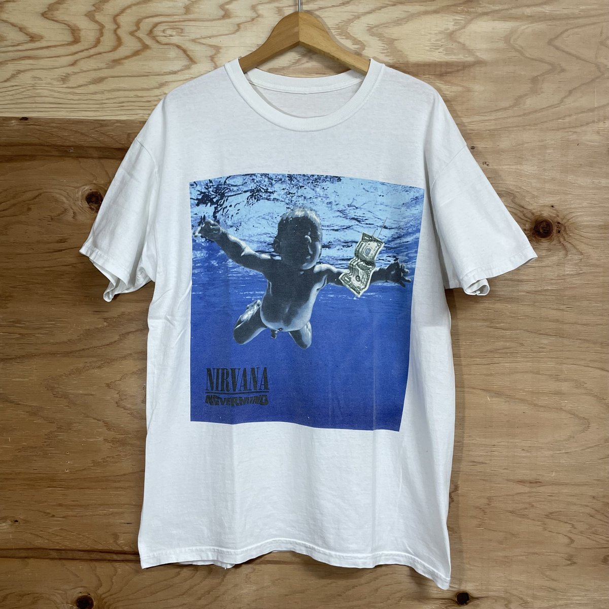 NIRVANA NEVERMIND Tee | GALAPAGOS's STORE NIRVANA NEVERMIND Tee | GALAPAGOS's STORE