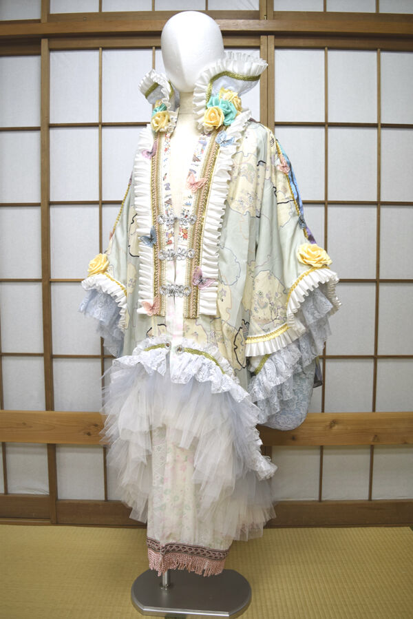 kki.2552 【KIMONO Custom】春風と蝶の羽音KIMONOガウン kki.2552 【KIMONO Custom】春風と蝶の羽音KIMONOガウン