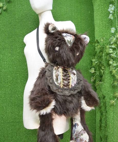 kki.2324　三つ子のゴブランまえかけくまちゃんBAG。＜末っ子ブラウン＞