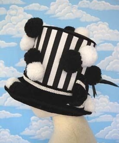 kki.1263　ブラックホワイトロングシルクＨＡＴ 。