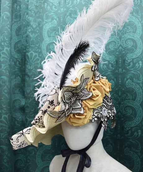 kki.2437　オーストリッチと薔薇のラウンドフリルストロードレスHAT。