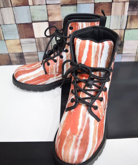kki.ns-0001　MEAT BOOTS 　豚バラ 肉 8ホールブーツ。