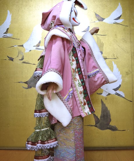 kki.2550　【KIMONO Custom】うさ耳ボアとレースバッスルピンクの羽織。